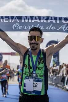 Começou a correr por diversão e no ano passado venceu a Meia Maratona de Gaia. A história de Fábio Oliveira